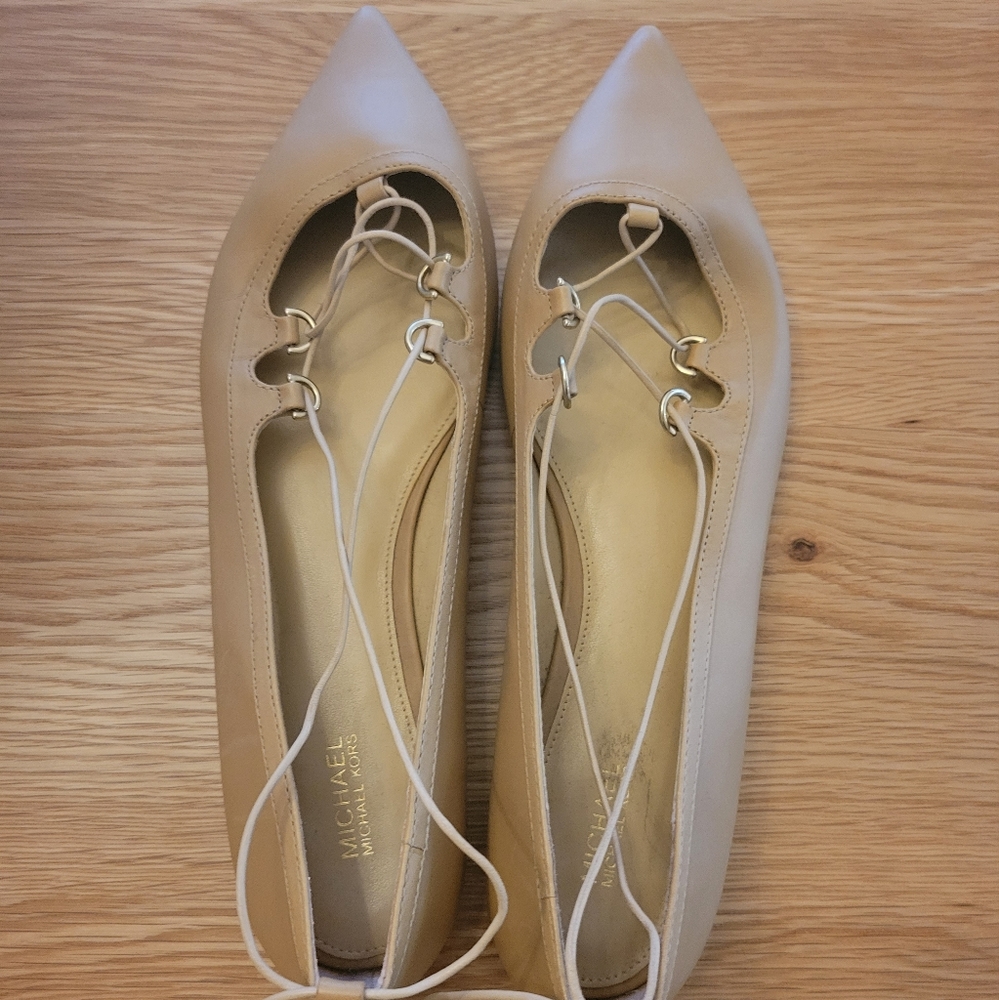 Michael Kors Collection - Nude Leather Lace-Up Pointed Toe Flats Size10